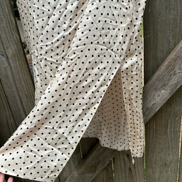 H&M Satin Polka Dot Split Side Cream Midi Skirt NWT Size 12 - Picture 3 of 12